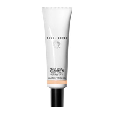 Vitamin Enrichie Skin Tint Sun Protection Factor 15 Light 1